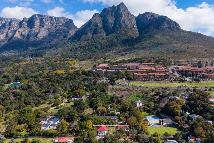 7 Bedroom Property for Sale in Rondebosch Western Cape